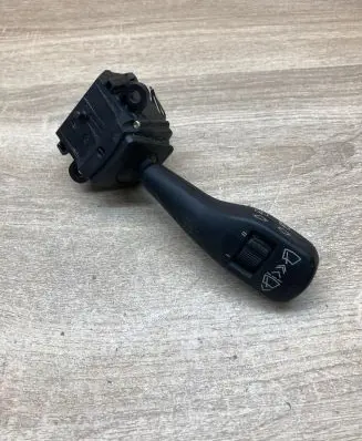 BMW 5 E39 Wiper control stalk 8363669