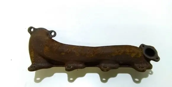 Toyota Avensis T250 Exhaust manifold