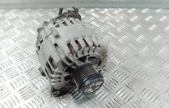 Volvo V40 Generator/alternator 31419219 TG15C214 214020005