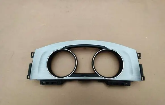 Dashboard trim