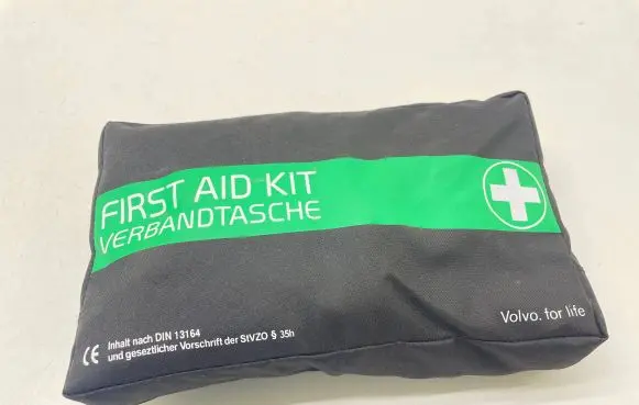Volvo XC60 First aid kit 31307528