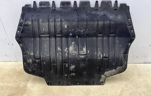 Seat Leon (1P) Engine splash shield/under tray 1K0825237af 1K0825237n