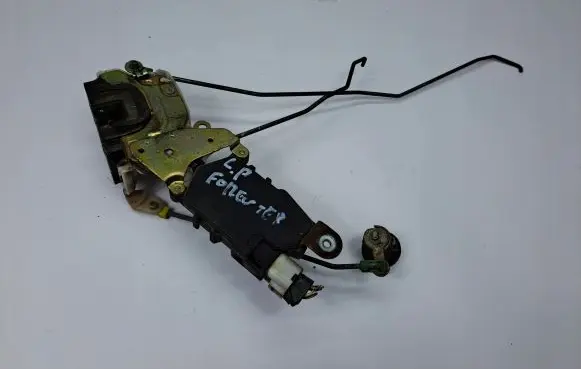 Subaru Forester SF Front door lock
