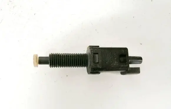 Audi A6 S6 C5 4B Brake pedal sensor switch 811907343b