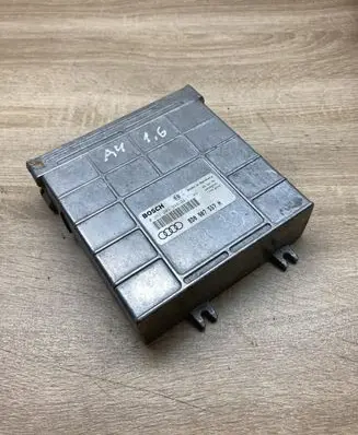Audi A4 S4 B5 8D Engine control unit/module ECU 8D0907557H 0261203940