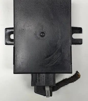 Mercedes-Benz 190 W201 Fan control module 45966
