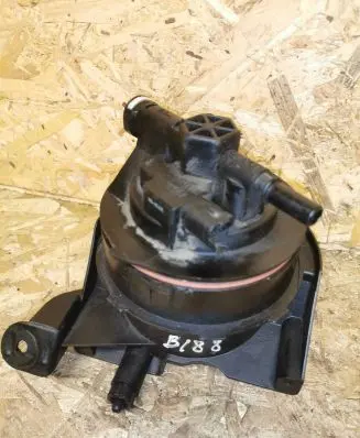 Peugeot 407 Fuel filter housing 9645928180