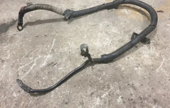Toyota RAV 4 (XA20) Negative earth cable (battery)