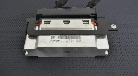Volkswagen Polo V 6R Engine control unit/module 04E907309 0261S14671