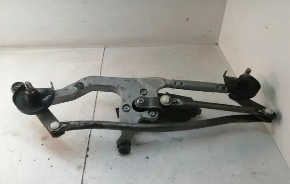 Toyota Auris E180 Front wiper linkage and motor 8511002340 1593003562