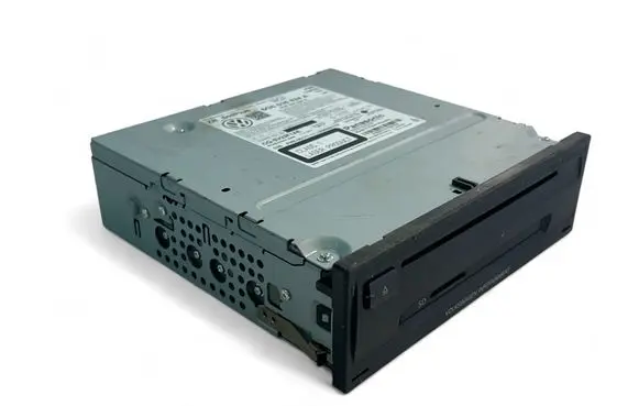 Volkswagen Golf VII CD/DVD changer 5G0035824A