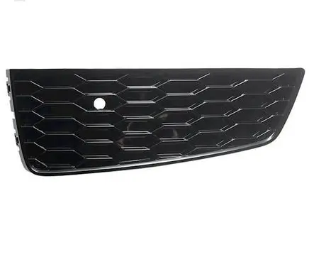 Audi Q3 8U Front bumper lower grill 8U0807681T