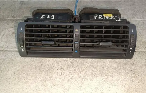 Dash center air vent grill