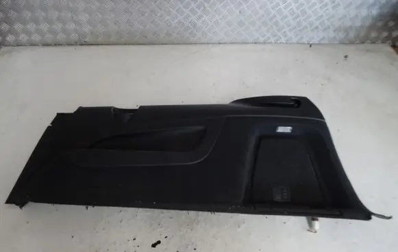 Audi Q7 4L Trunk/boot side trim panel 4L0863880