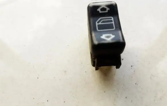 Mercedes-Benz C W202 Electric window control switch 1408212951KZ