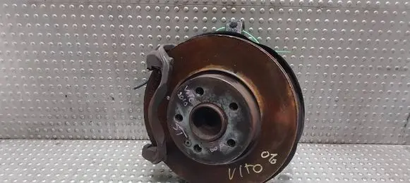 Mercedes-Benz Vito Viano W639 Front wheel hub spindle knuckle A639332