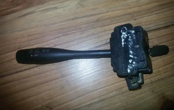 Nissan Almera N16 Indicator stalk niles14509