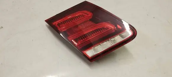 Mercedes-Benz E W212 Tailgate rear/tail lights
