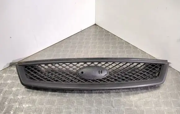 Front bumper upper radiator grill