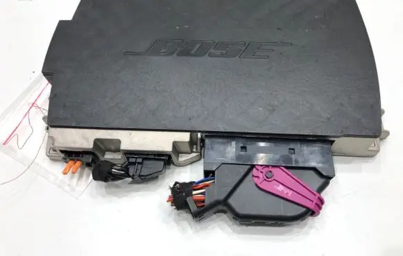 Audi A8 S8 D4 4H Sound amplifier 4G1035223A
