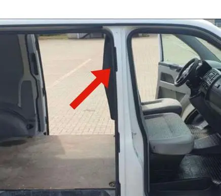 Volkswagen Transporter - Caravelle T5 Sliding door latching motor 7H0843638D