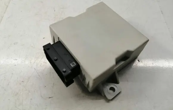 Toyota Avensis T250 Window wiper relay 8594005020 150696