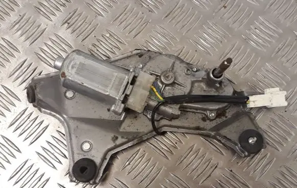 Toyota Prius (XW20) Rear window wiper motor 8513047010 2596000351