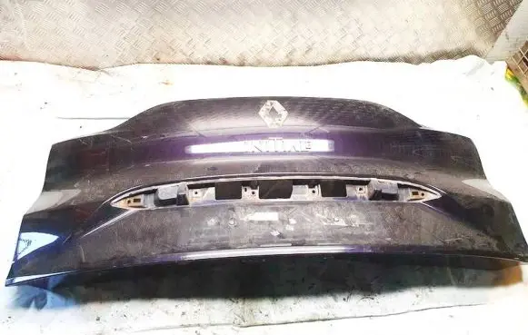 Trunk door license plate light bar