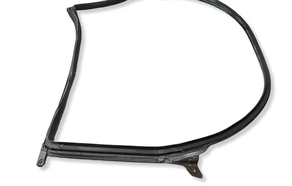 Tesla Model 3 Rubber seal rear door 109049900L