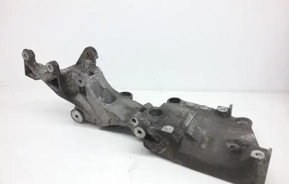 Generator/alternator bracket