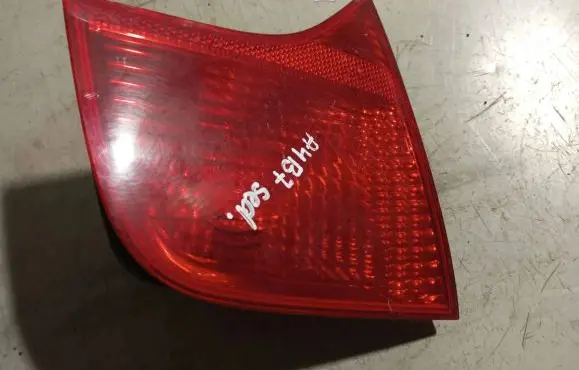 Audi A4 S4 B7 8E 8H Tailgate rear/tail lights 96503801