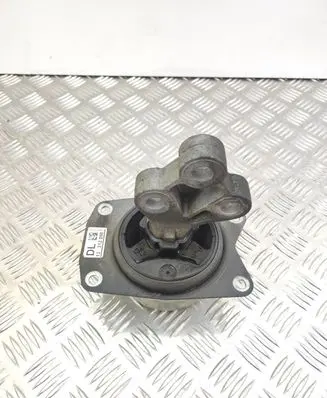 Opel Insignia A Engine mount bracket 13312098