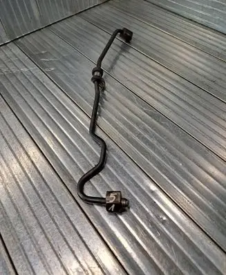 Mercedes-Benz R W251 Fuel injector supply line/pipe 