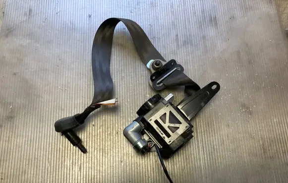 Opel Antara Front seatbelt A5002S