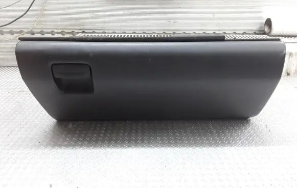 Renault Vel Satis Glove box set 