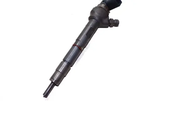 Volkswagen Caddy Fuel injector 03L130277Q 0445110647
