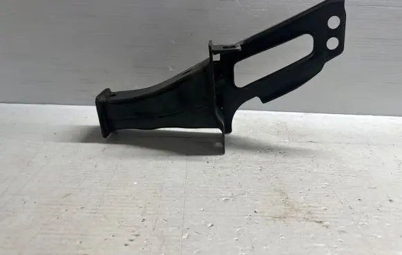 Volvo XC60 Front bumper shock/impact absorber 
