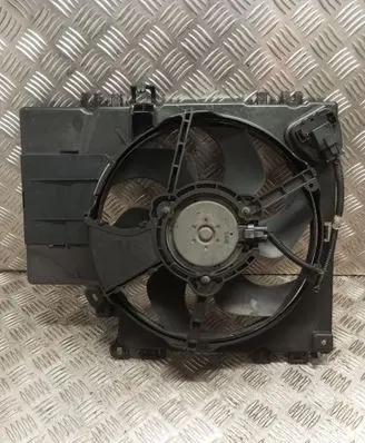 Electric radiator cooling fan