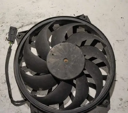 Peugeot 807 Electric radiator cooling fan 9635466180