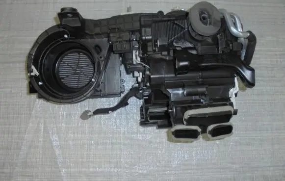 Ford Edge II Interior heater climate box assembly 