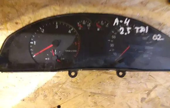 Audi A4 S4 B6 8E 8H Speedometer (instrument cluster) 8D0919861A