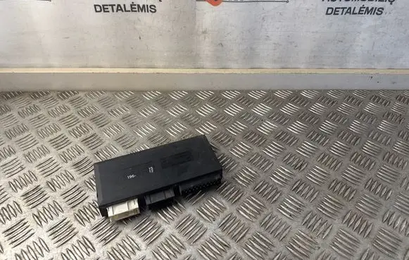 BMW 5 E39 Comfort/convenience module 61358372143 5DK00704721