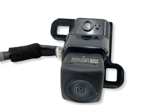 Toyota RAV 4 (XA40) Reversing camera 8679042090
