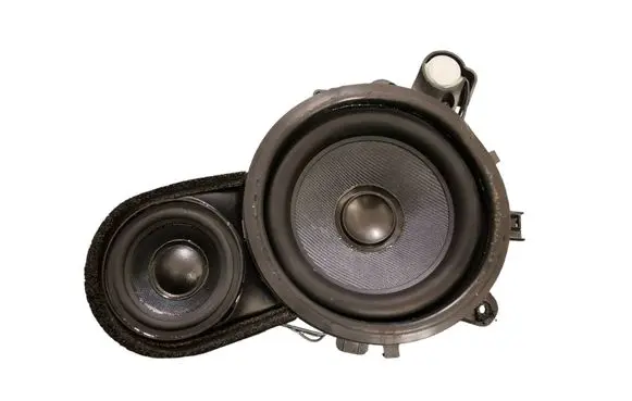 Volvo XC90 Front door speaker 30657756