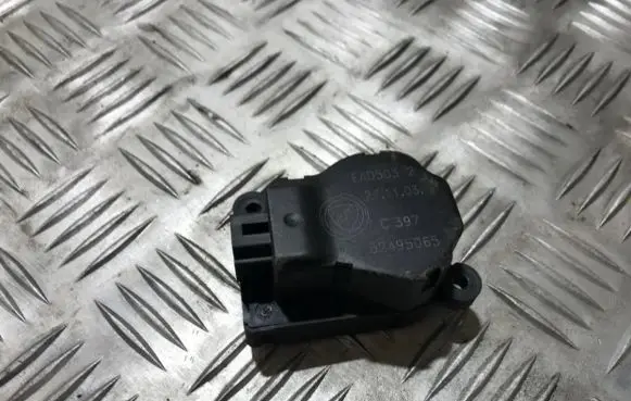 Alfa Romeo 156 Air flap motor/actuator 52495065 ead5032
