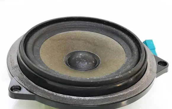 BMW 3 E90 E91 Front door speaker 4151736 415173601 65124151736