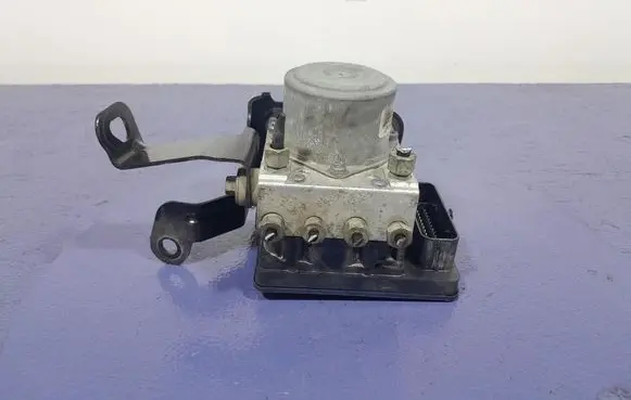 Opel Insignia A ABS Pump 23430470