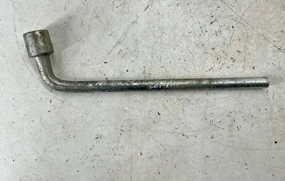 Subaru Forester SK Wheel nut wrench 97017FJ000