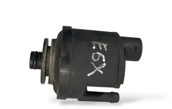 BMW 5 E60 E61 Fuel filter heater 7788702 13327788702