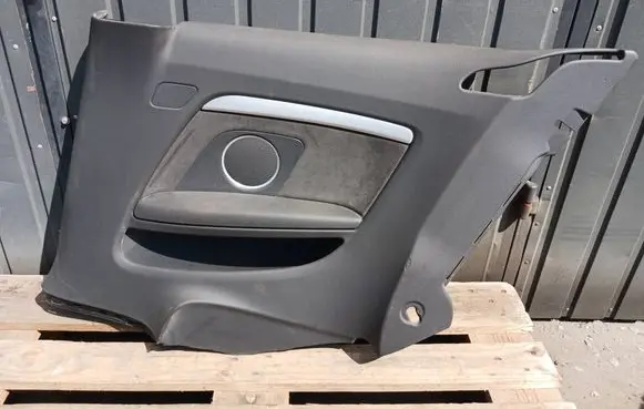 Audi A5 8T 8F Rear door card panel trim 8T0867036